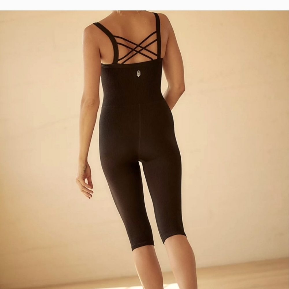 Happiness Runs knee-length onesie